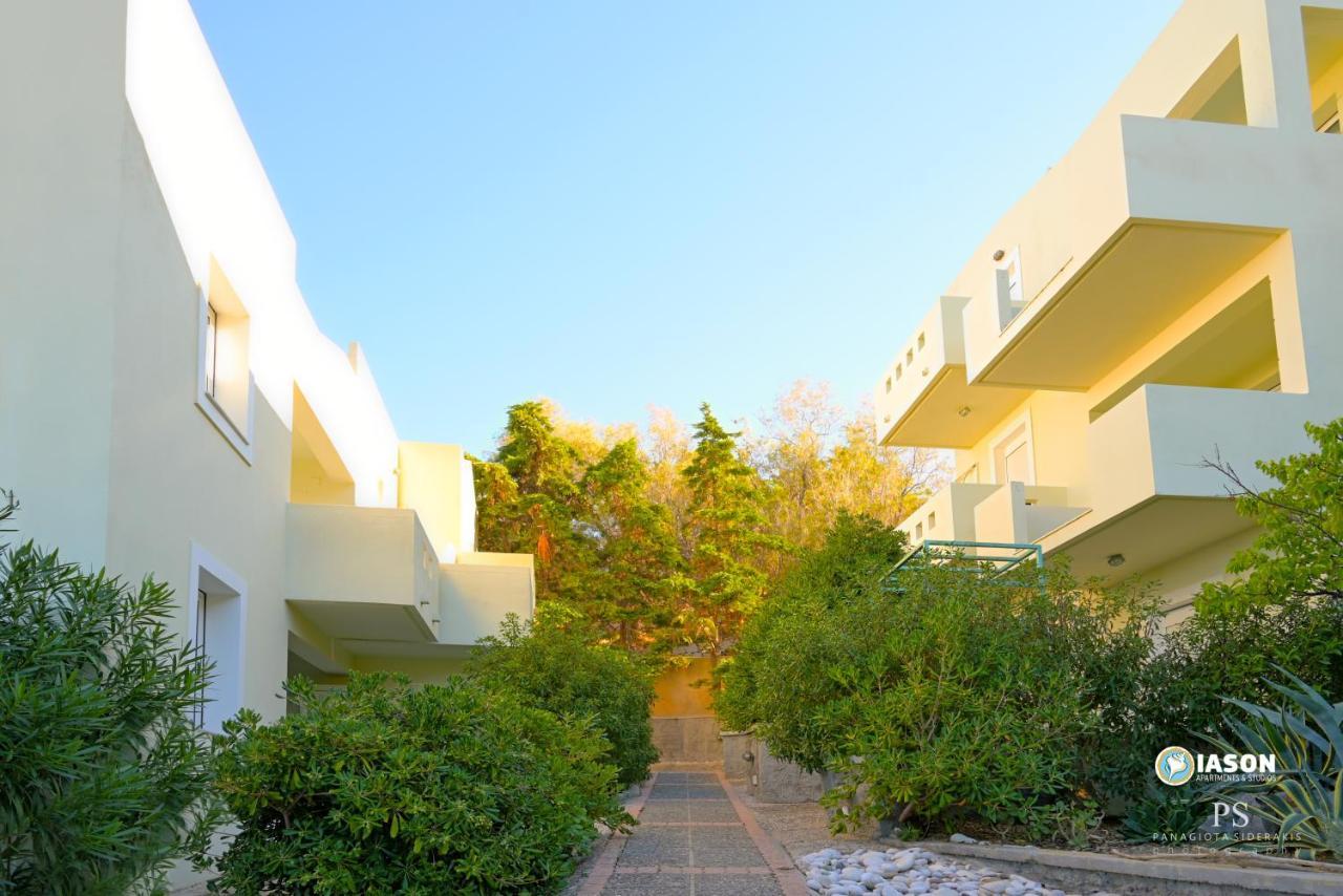Iason Hotel Apartments Giosonas Esterno foto