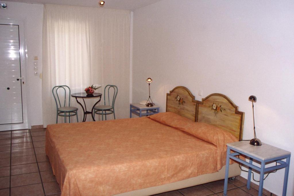 Iason Hotel Apartments Giosonas Camera foto